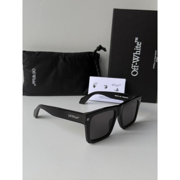 NEW Off White Lawton Black Unisex Sunglasses - Picture 3 of 4
